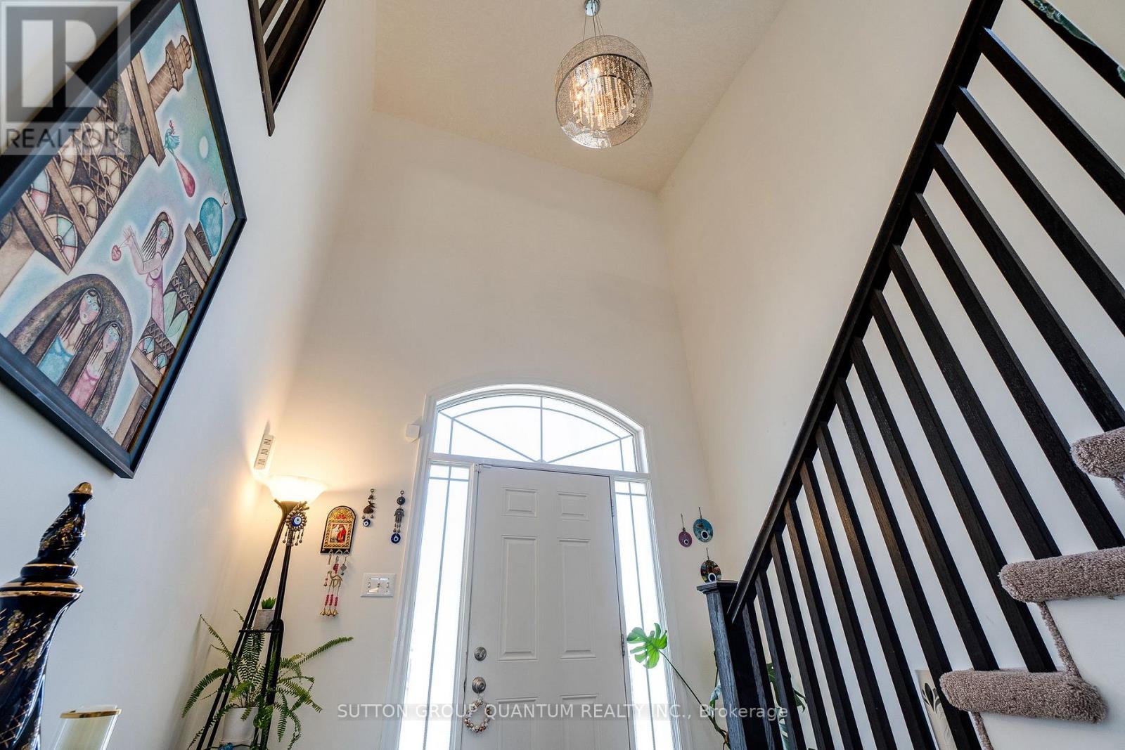 928 Dunblane Court, Kitchener, Ontario  N2R 1W9 - Photo 8 - X13530552