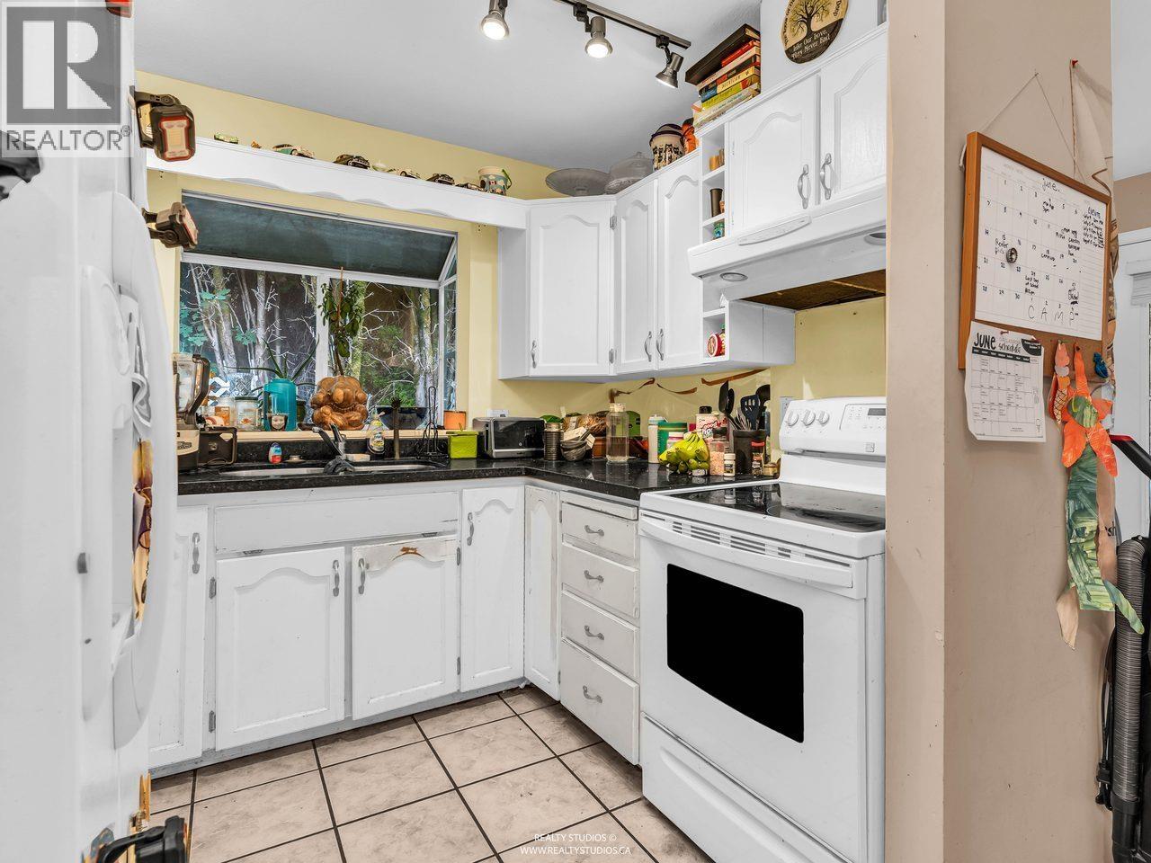 11638 225 Street, Maple Ridge, British Columbia  V2X 6E4 - Photo 6 - R3143114