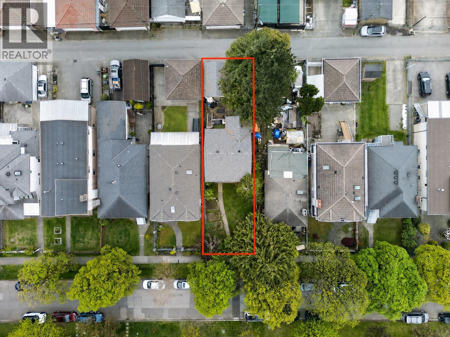 2112 E 46TH AVENUE, Vancouver