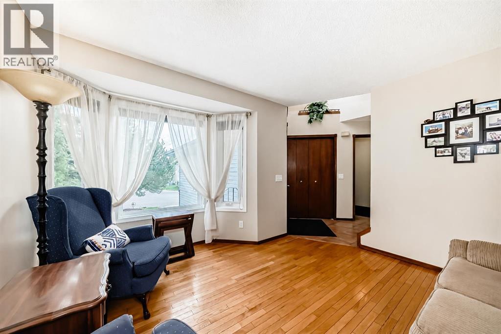 232 Macewan Ridge Close NW, Calgary, Alberta  T3K 3A7 - Photo 5 - A2326377