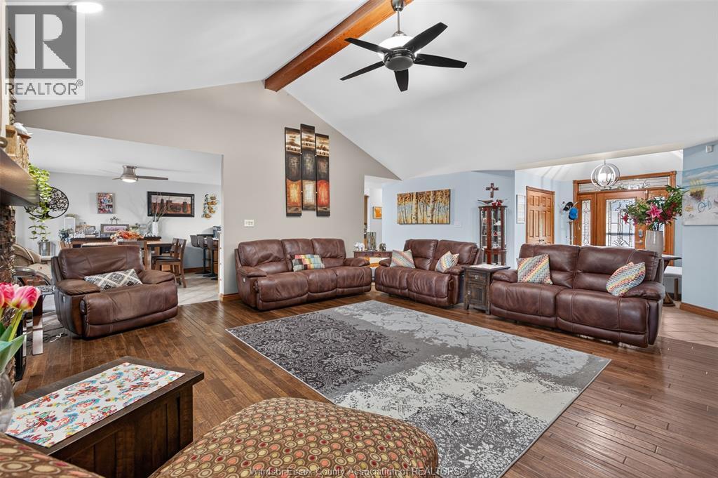 4160 Baseline, Windsor, Ontario  N9A 6T3 - Photo 25 - 26015337