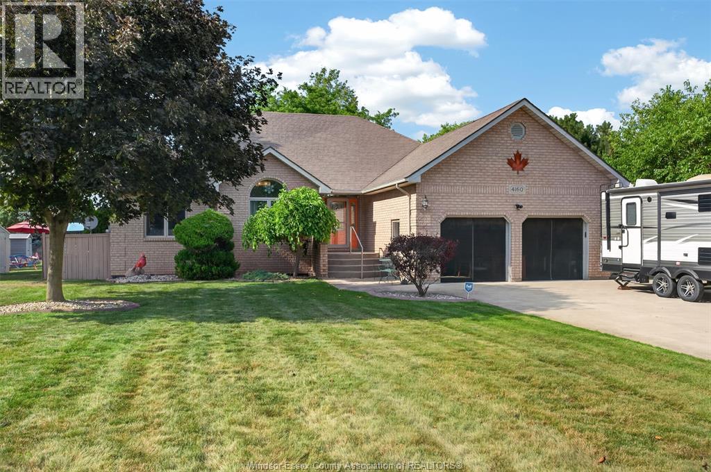 4160 Baseline, Windsor, Ontario  N9A 6T3 - Photo 3 - 26015337