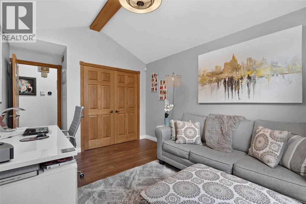 4160 Baseline, Windsor, Ontario  N9A 6T3 - Photo 38 - 26015337