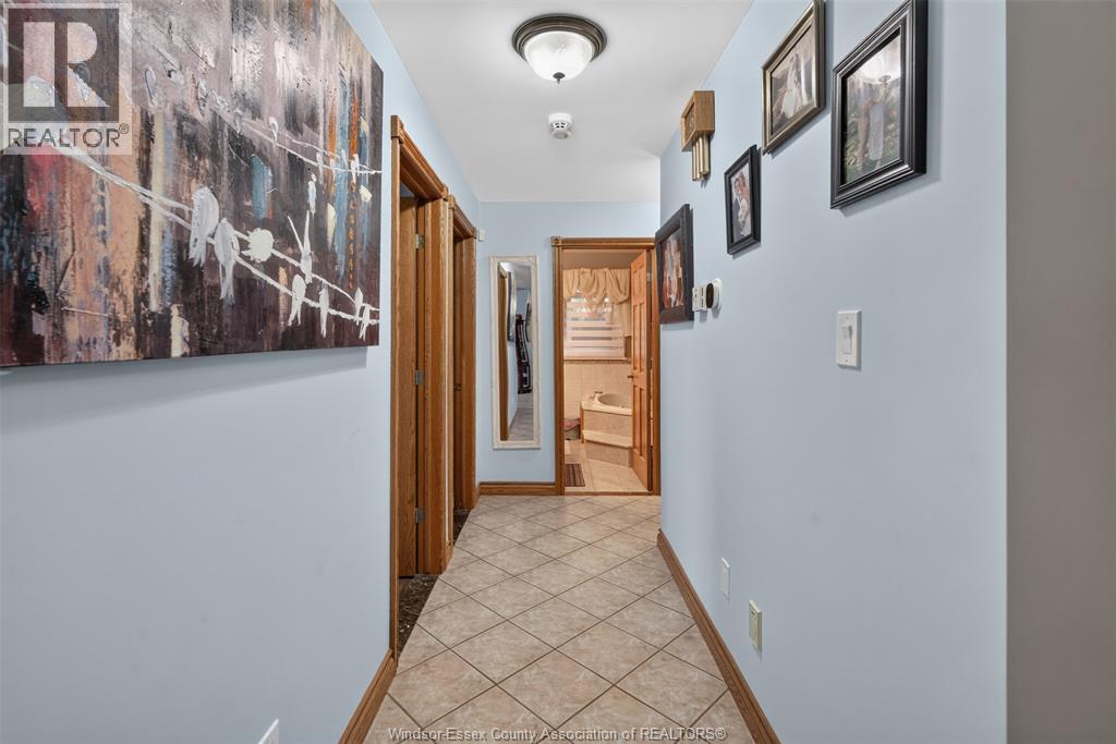 4160 Baseline, Windsor, Ontario  N9A 6T3 - Photo 41 - 26015337
