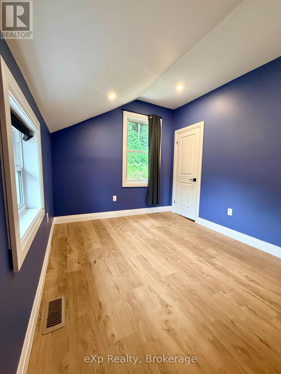 218 2nd Avenue E, Owen Sound, Ontario  N4K 2E6 - Photo 12 - X13530632