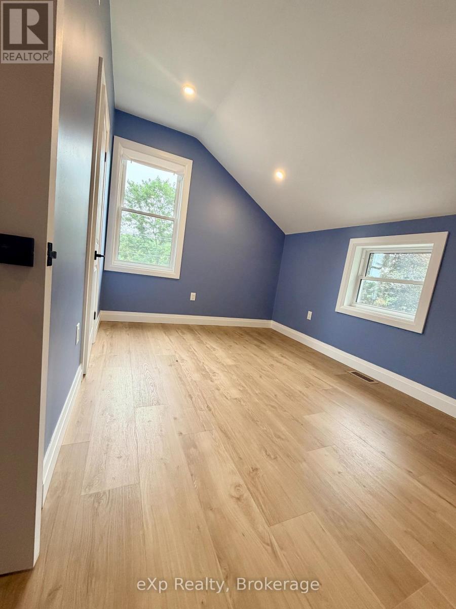 218 2nd Avenue E, Owen Sound, Ontario  N4K 2E6 - Photo 13 - X13530632