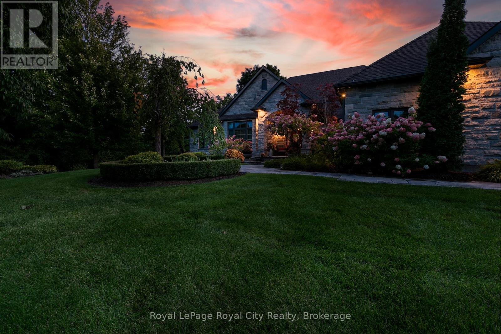 38 Carriage Lane, Puslinch, Ontario  N1H 6H9 - Photo 46 - X13530636