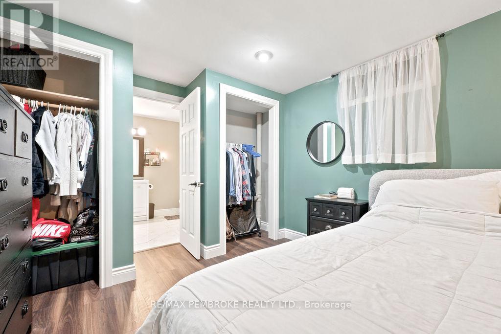 9 James Street, Petawawa, Ontario K8H 3B4 - Photo 7 - X13530674