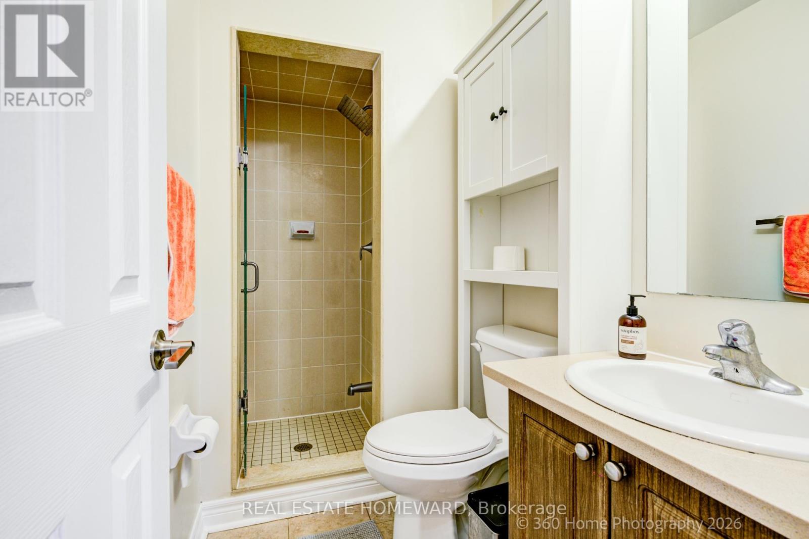 28 Carnahan Terrace, Toronto, Ontario  M4E 0B2 - Photo 17 - E13482328