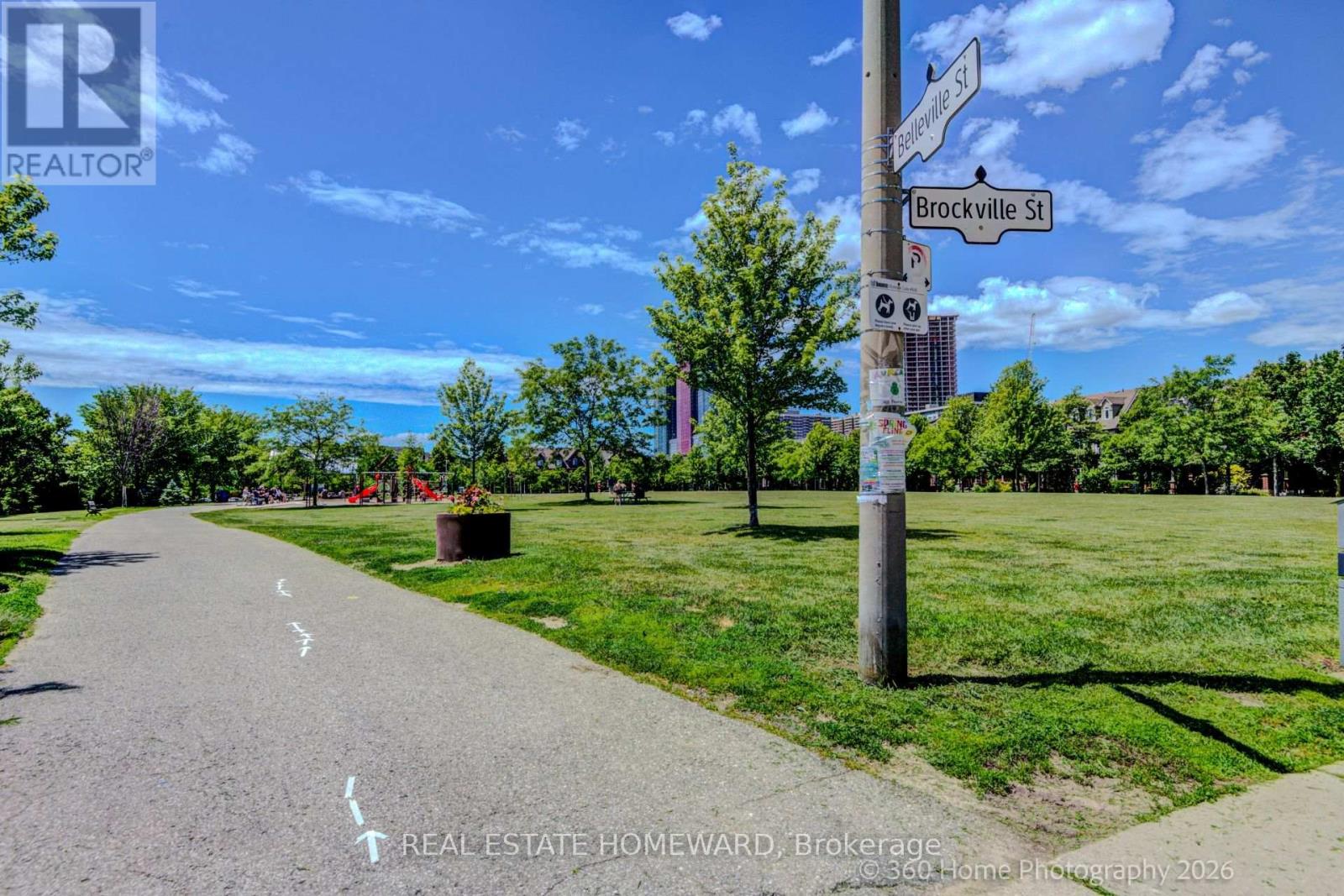 28 Carnahan Terrace, Toronto, Ontario  M4E 0B2 - Photo 22 - E13482328