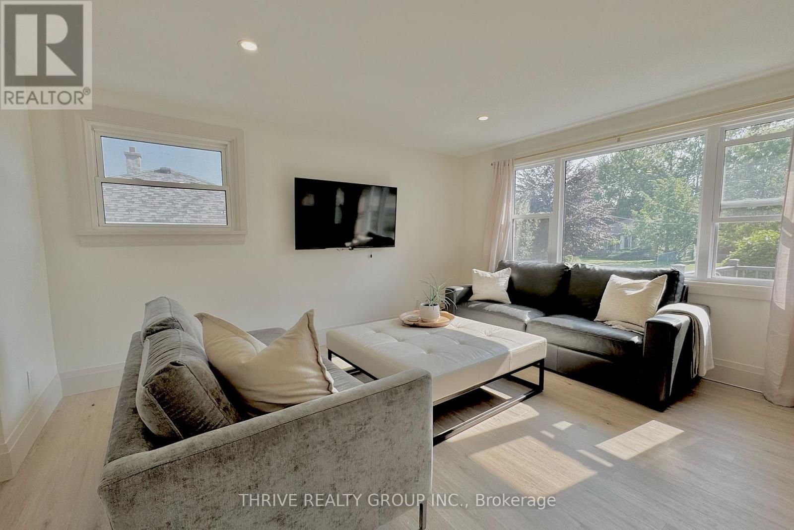 Upper - 205 Trowbridge Avenue, London South, Ontario  N6J 3M2 - Photo 8 - X13530680