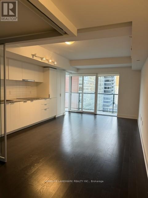 1316 - 955 Bay Street, Toronto, Ontario  M5S 0C6 - Photo 3 - C13530582
