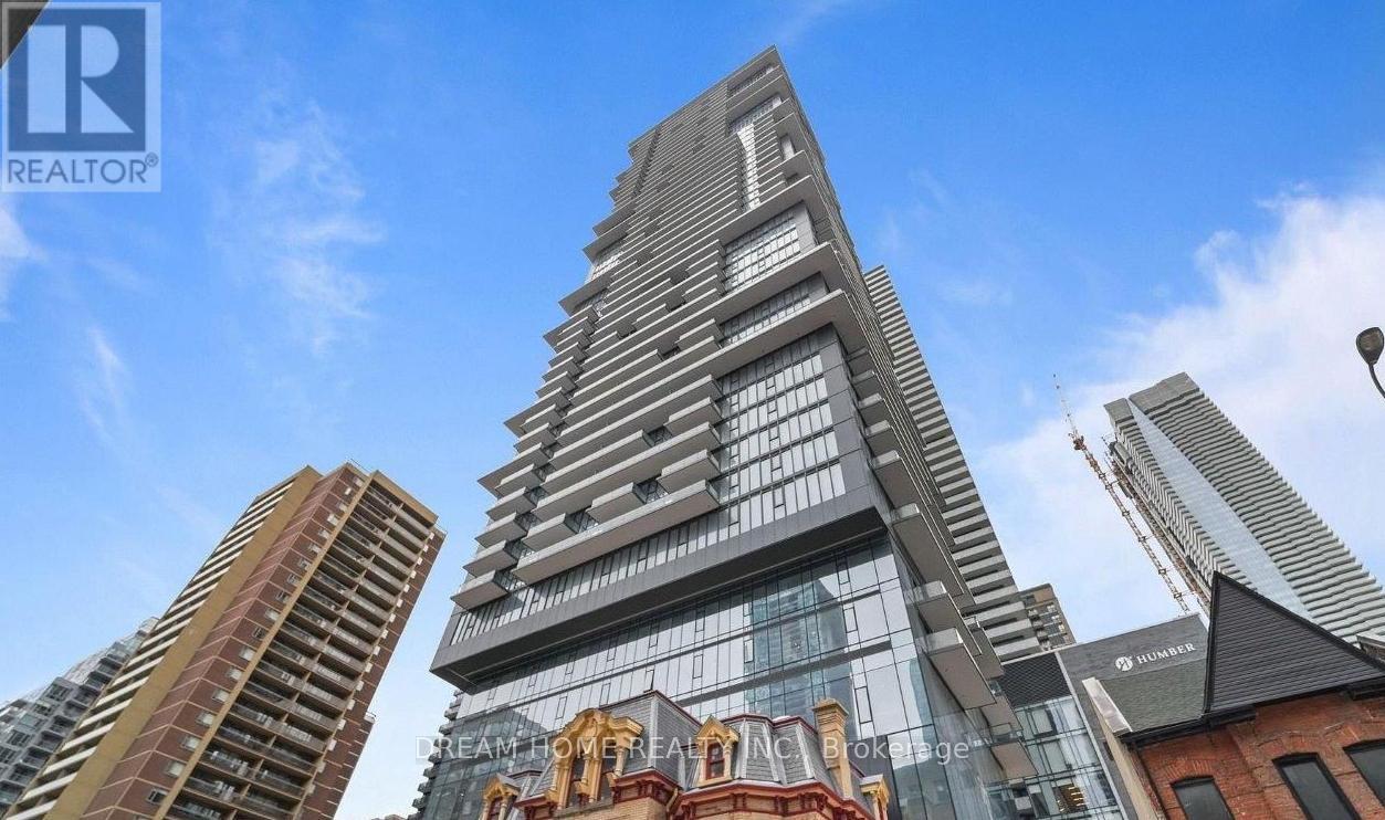 2009 - 634 CHURCH STREET, Toronto, Ontario