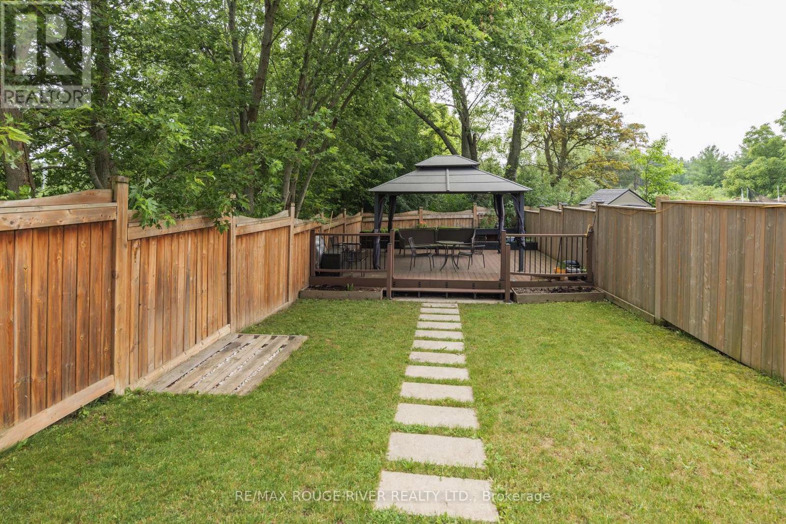 453 Mahogany Court, Pickering, Ontario  L1X 0A2 - Photo 29 - E13530688