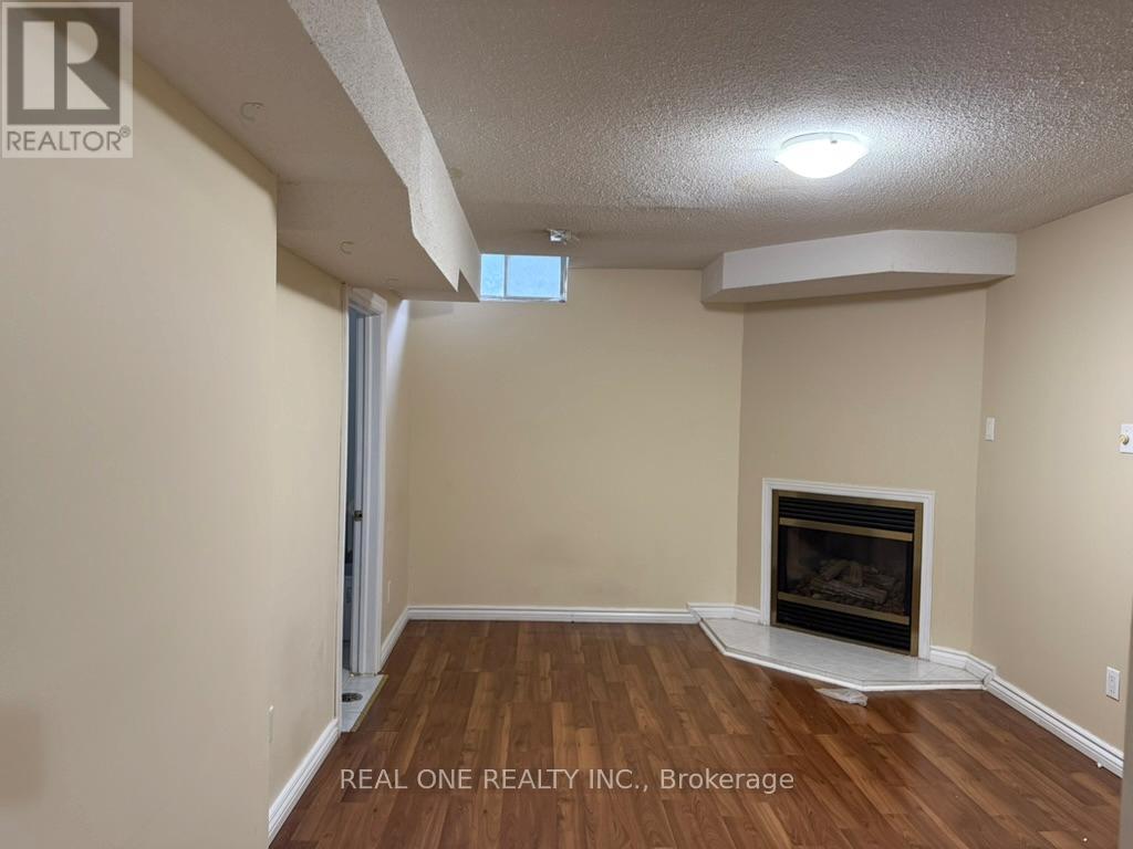 2 Maitland Drive, Markham, Ontario  L3R 4M7 - Photo 12 - N13530570