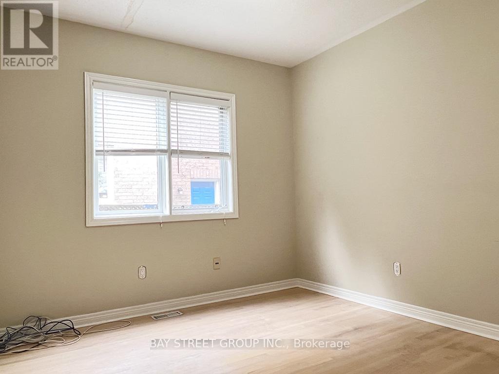 49 Forester Crescent, Markham, Ontario  L6C 1V2 - Photo 10 - N13530590