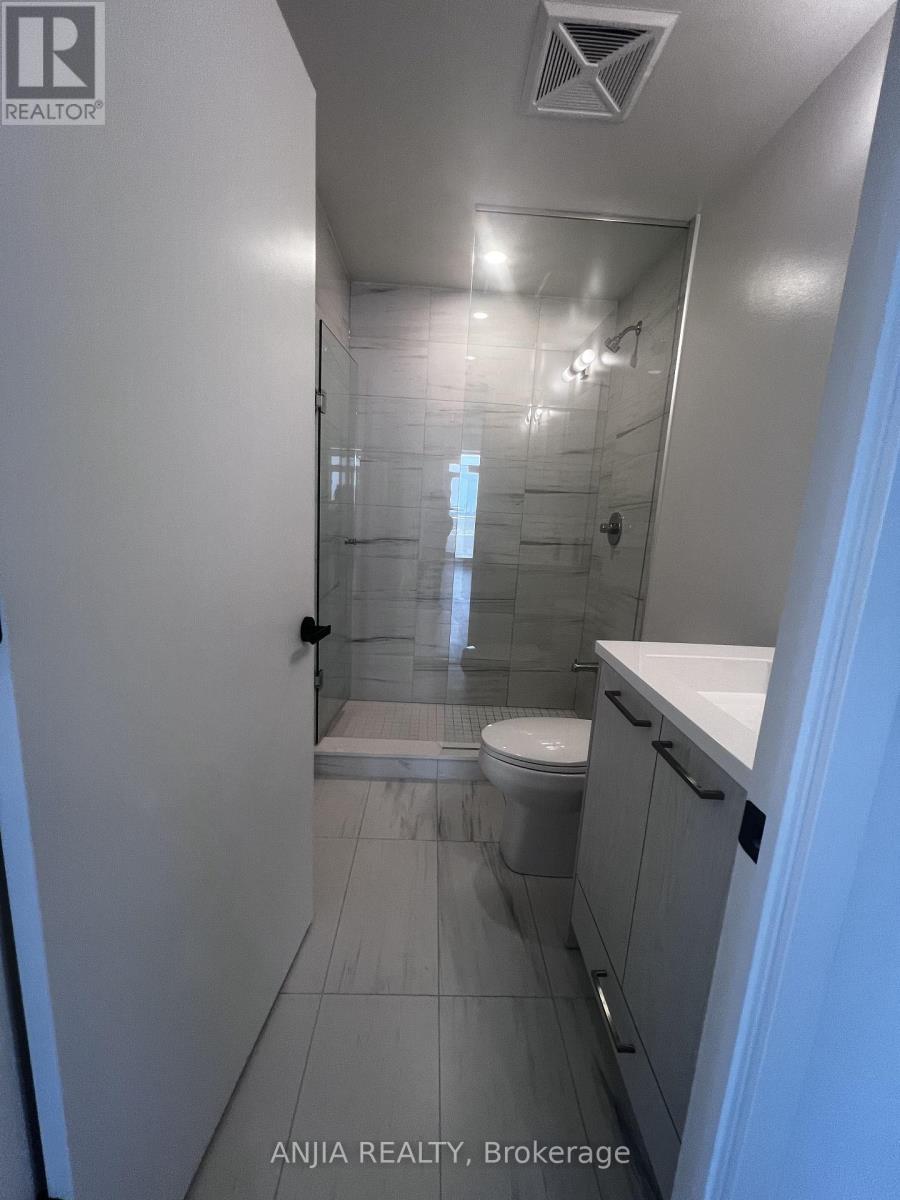 1112 - 28 Interchange Way, Vaughan, Ontario L4K 5Z7 - Photo 16 - N13530604