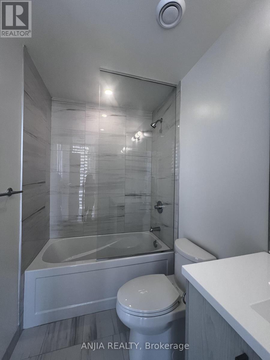 1112 - 28 Interchange Way, Vaughan, Ontario L4K 5Z7 - Photo 19 - N13530604