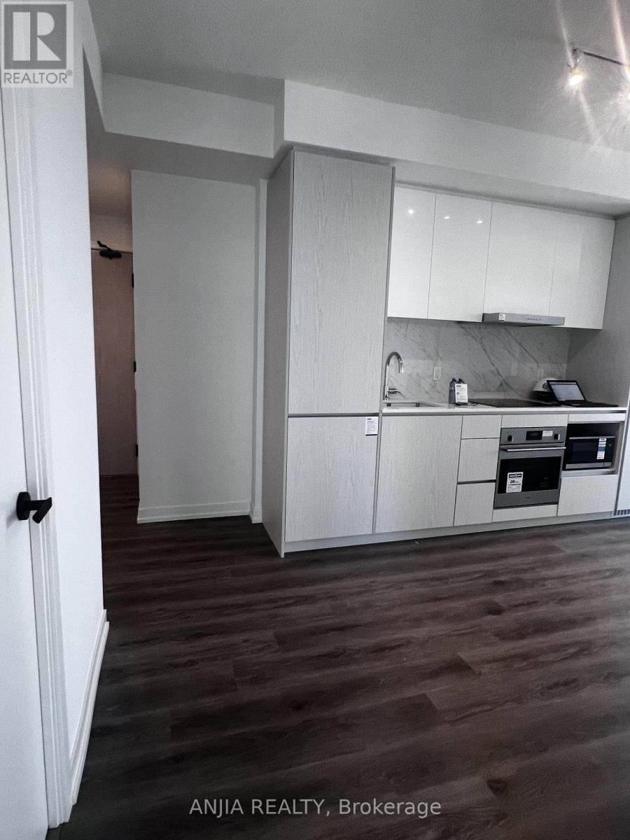 1112 - 28 Interchange Way, Vaughan, Ontario L4K 5Z7 - Photo 30 - N13530604