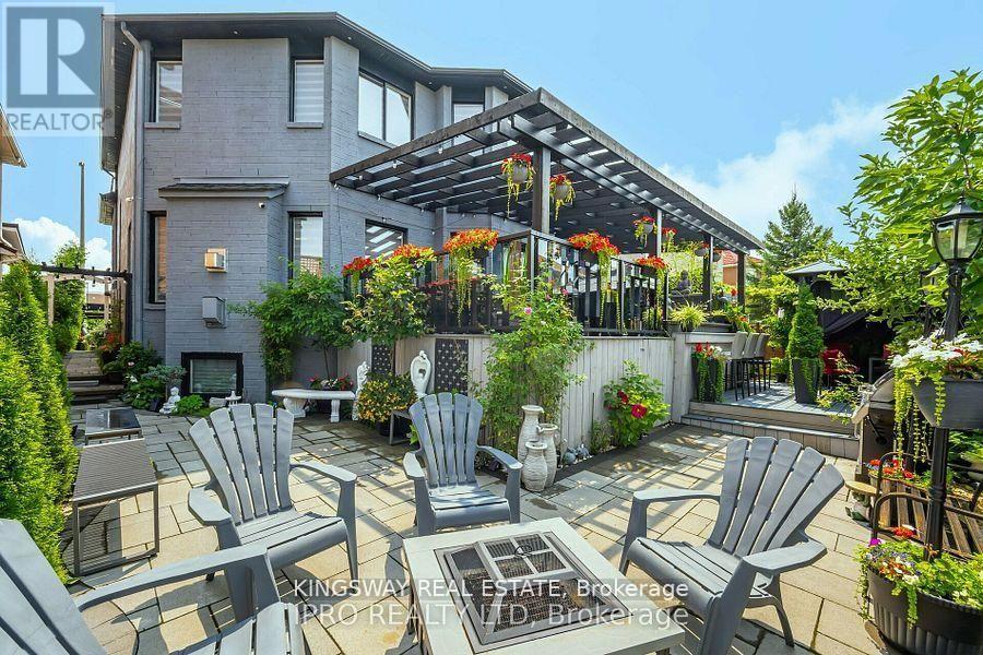 923 Bristol Road W, Mississauga, Ontario  L5V 2N9 - Photo 4 - W13530596