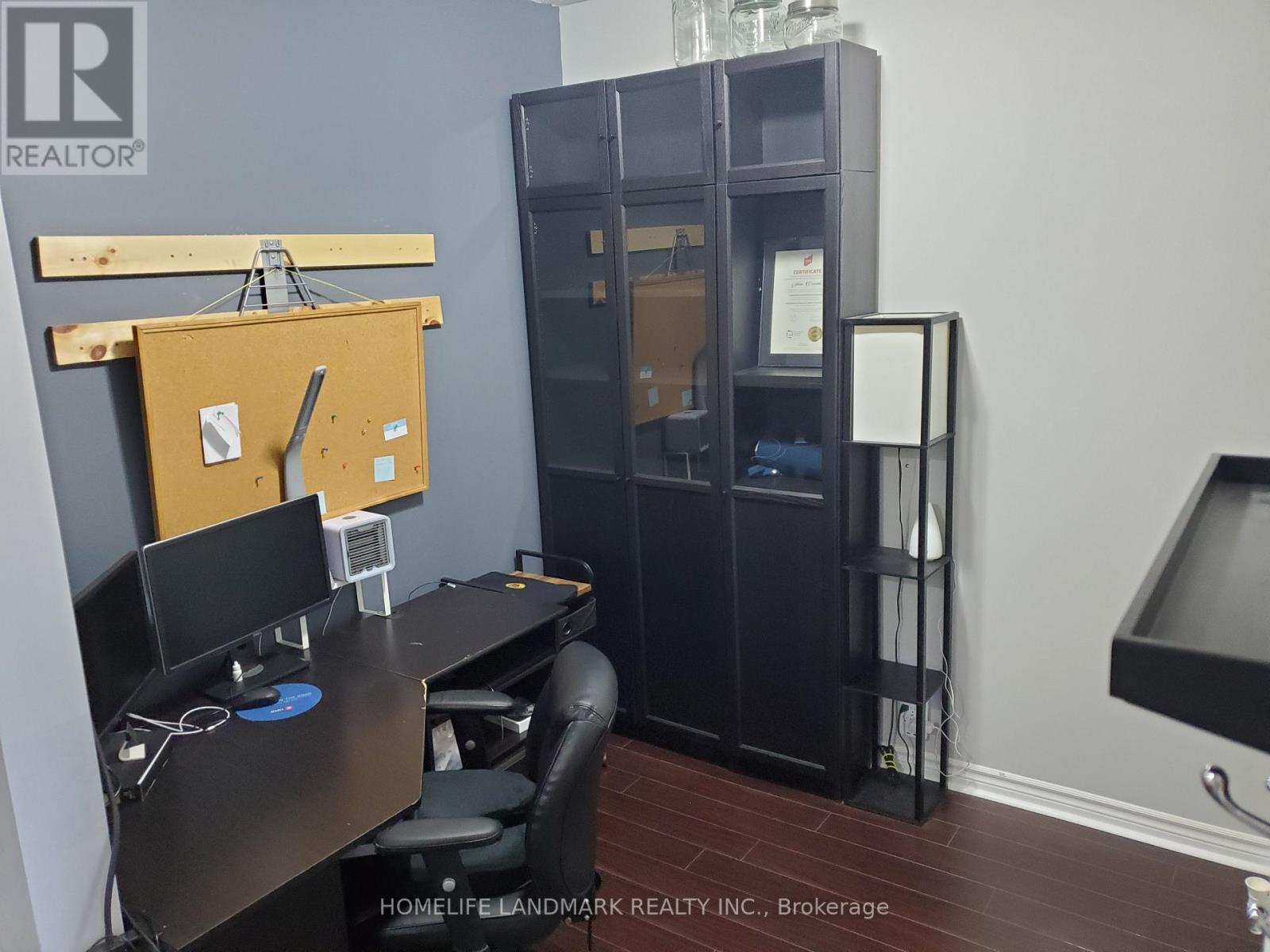1603 - 3939 Duke Of York Boulevard, Mississauga, Ontario  L5B 4N2 - Photo 17 - W13530648