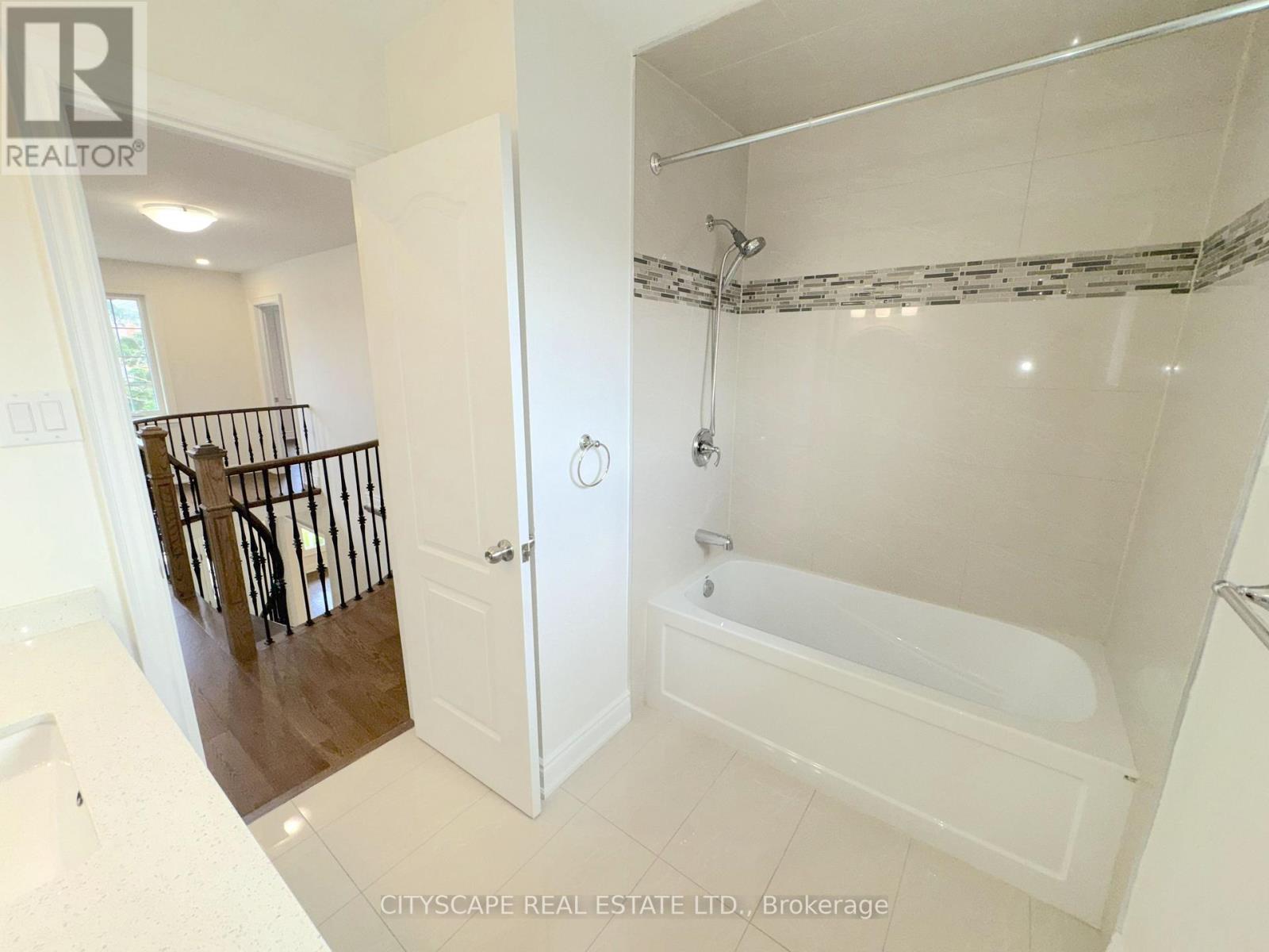6 Diane Court, Brampton, Ontario  L6Y 3E3 - Photo 29 - W13530696