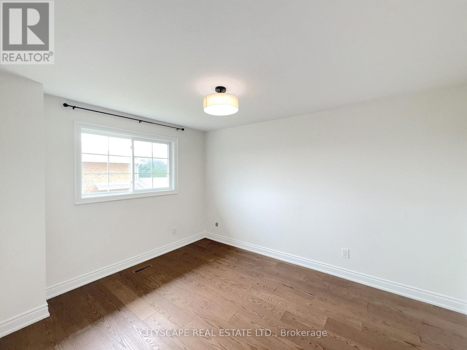 6 Diane Court, Brampton, Ontario  L6Y 3E3 - Photo 30 - W13530696