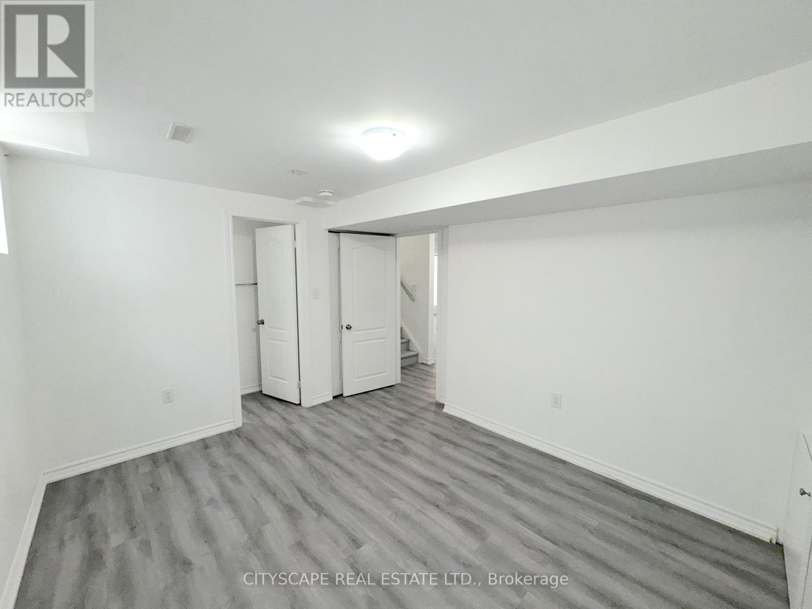 6 Diane Court, Brampton, Ontario  L6Y 3E3 - Photo 43 - W13530696