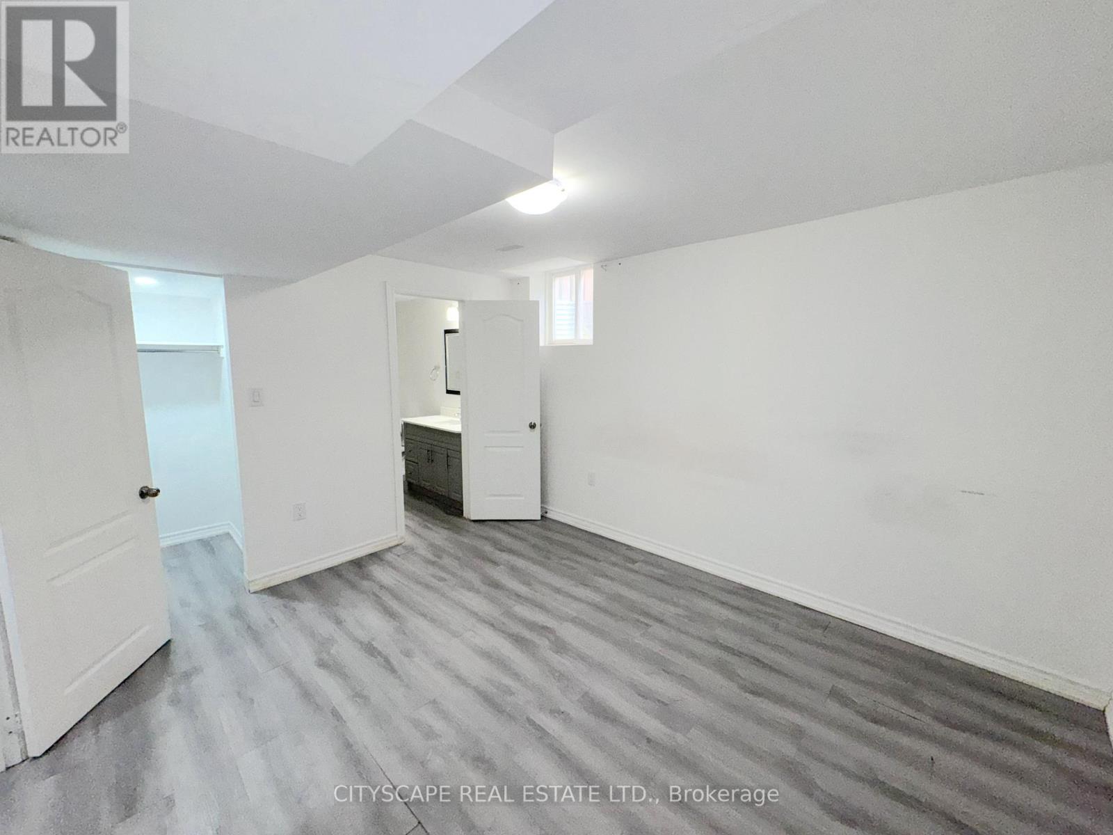 6 Diane Court, Brampton, Ontario  L6Y 3E3 - Photo 45 - W13530696