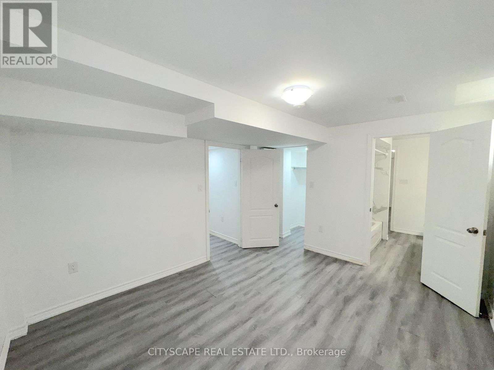 6 Diane Court, Brampton, Ontario  L6Y 3E3 - Photo 46 - W13530696