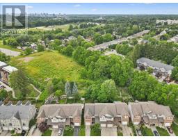 69 WOOLWICH STREET, Kitchener, Ontario