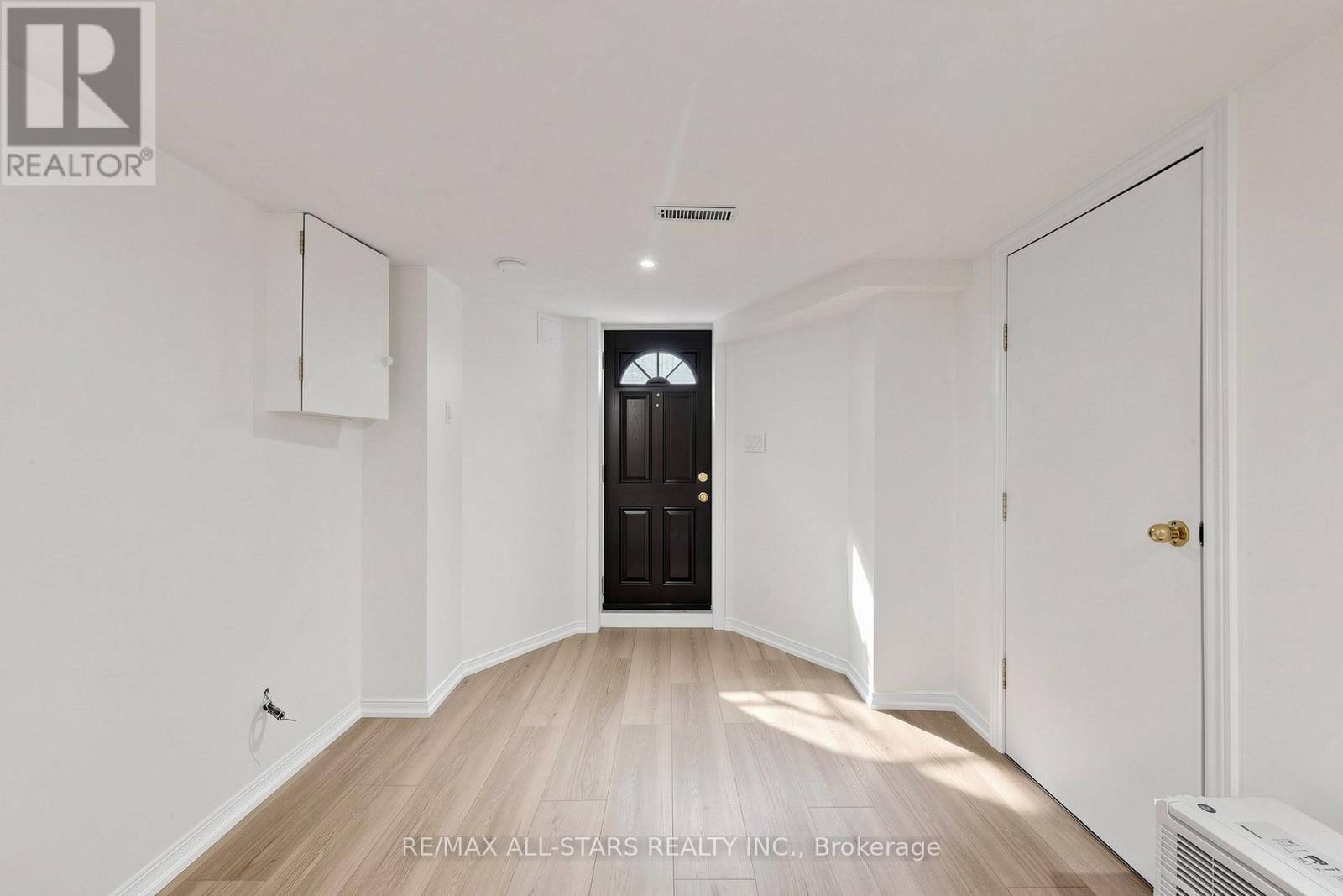 68 Macpherson Avenue, Toronto, Ontario  M5R 1W8 - Photo 42 - C13487144