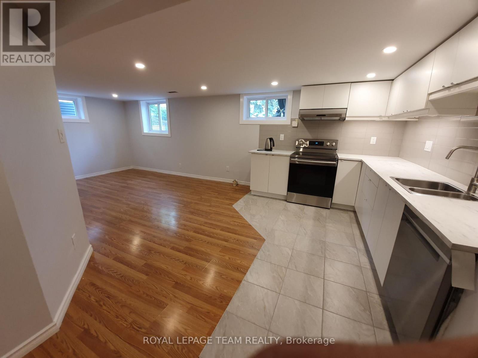 1015 Pinecrest Road, Ottawa, Ontario  K2B 6B6 - Photo 21 - X13530704