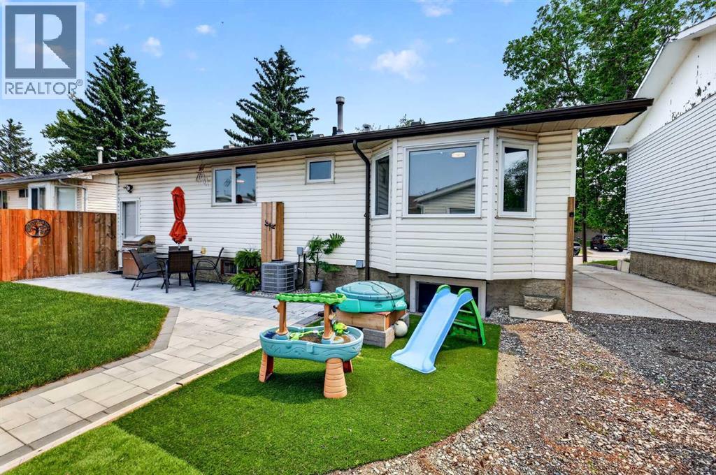1820 Lysander Crescent SE, Calgary, Alberta  T2C 1M3 - Photo 8 - A2325818