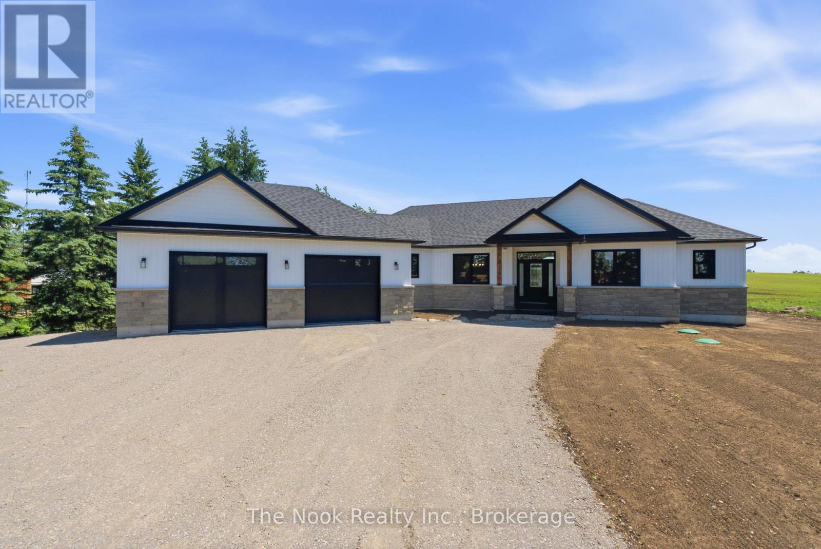 48 CRESSWELL ROAD, Kawartha Lakes (Mariposa)