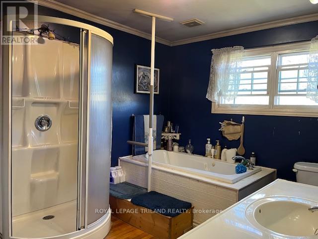 24909 Queens Line, West Elgin, Ontario  N0L 2P0 - Photo 8 - X13530812