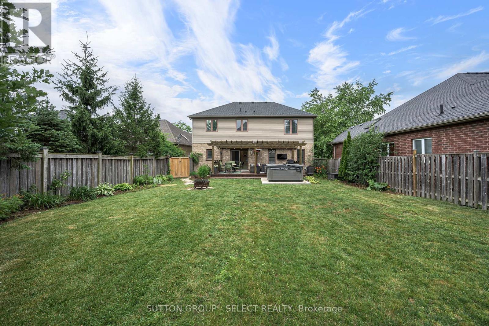 1388 Kains Woods Terrace, London South, Ontario  N6K 4Z7 - Photo 35 - X13530832
