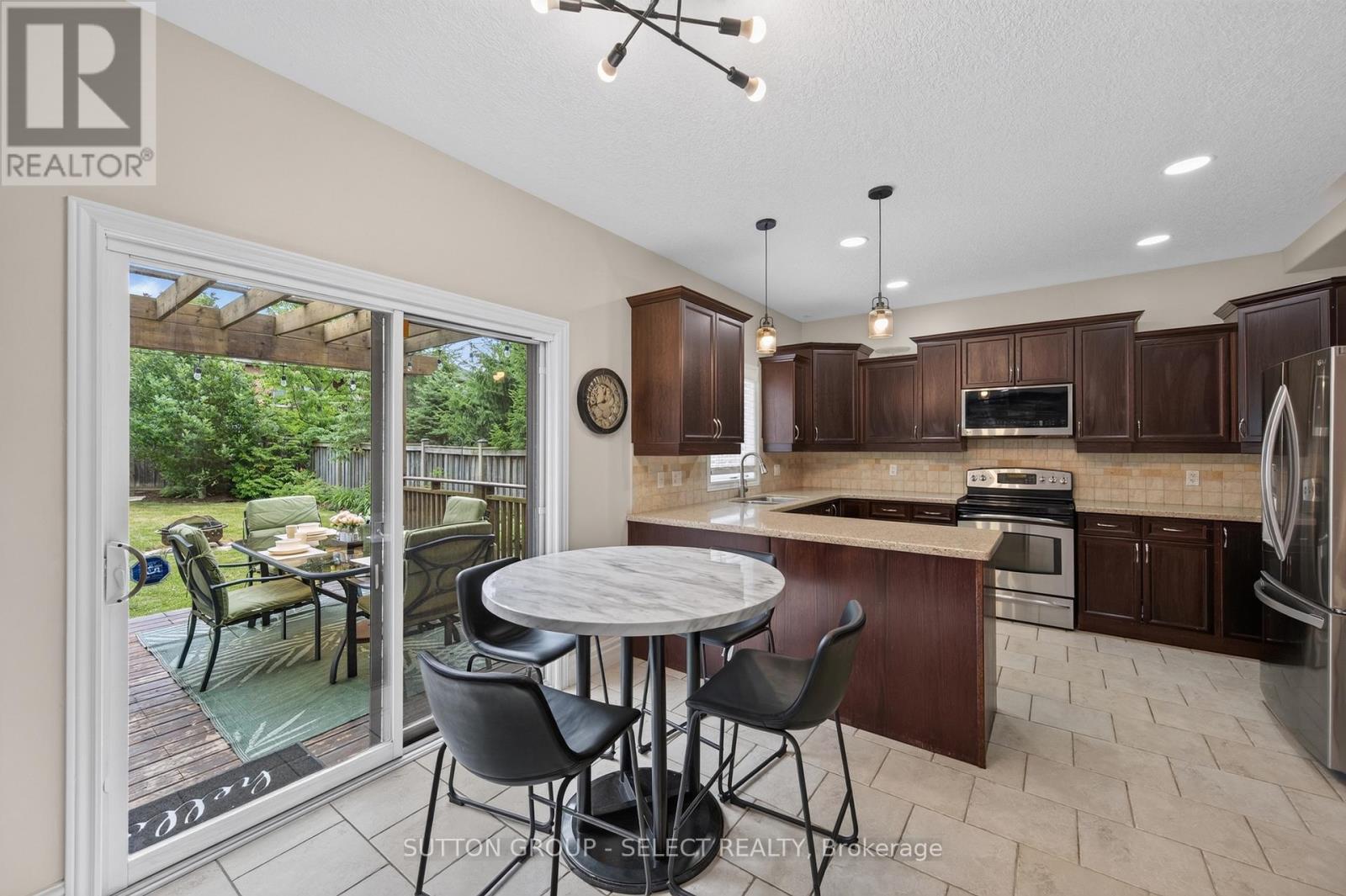 1388 Kains Woods Terrace, London South, Ontario  N6K 4Z7 - Photo 9 - X13530832