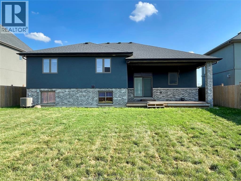 967 Westwood Drive, Lakeshore, Ontario  N0R 1A0 - Photo 33 - 26016013