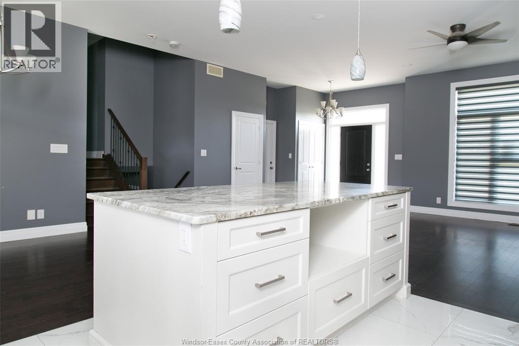 967 Westwood Drive, Lakeshore, Ontario  N0R 1A0 - Photo 8 - 26016013