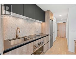 1812 - 7950 BATHURST STREET, Vaughan, Ontario
