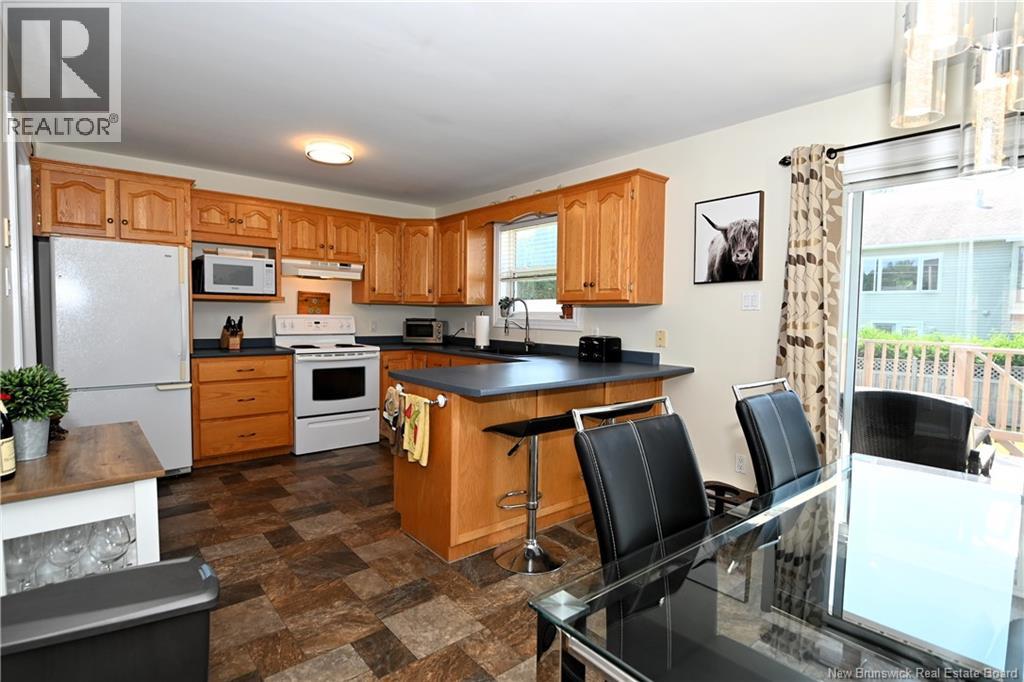 37 Lansdown Avenue, Oromocto, New Brunswick  E2V 4J7 - Photo 16 - NB143302
