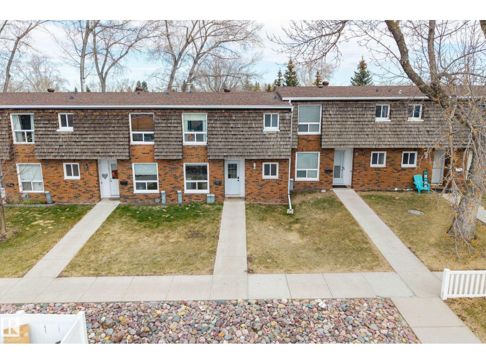 9 Great Oa, Sherwood Park, Alberta  T8A 0V8 - Photo 3 - E4497412