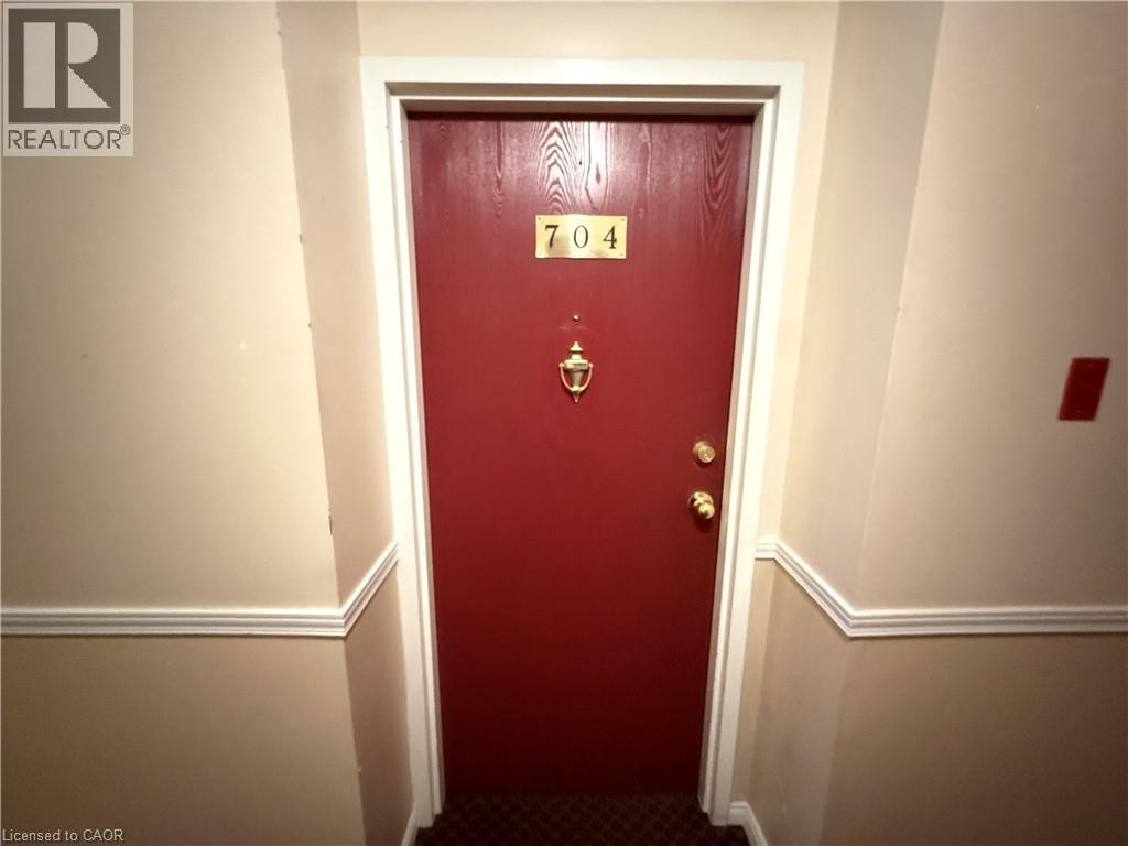 99 Donn Avenue Unit# 704, Stoney Creek, Ontario  L8G 5B2 - Photo 2 - 40845467