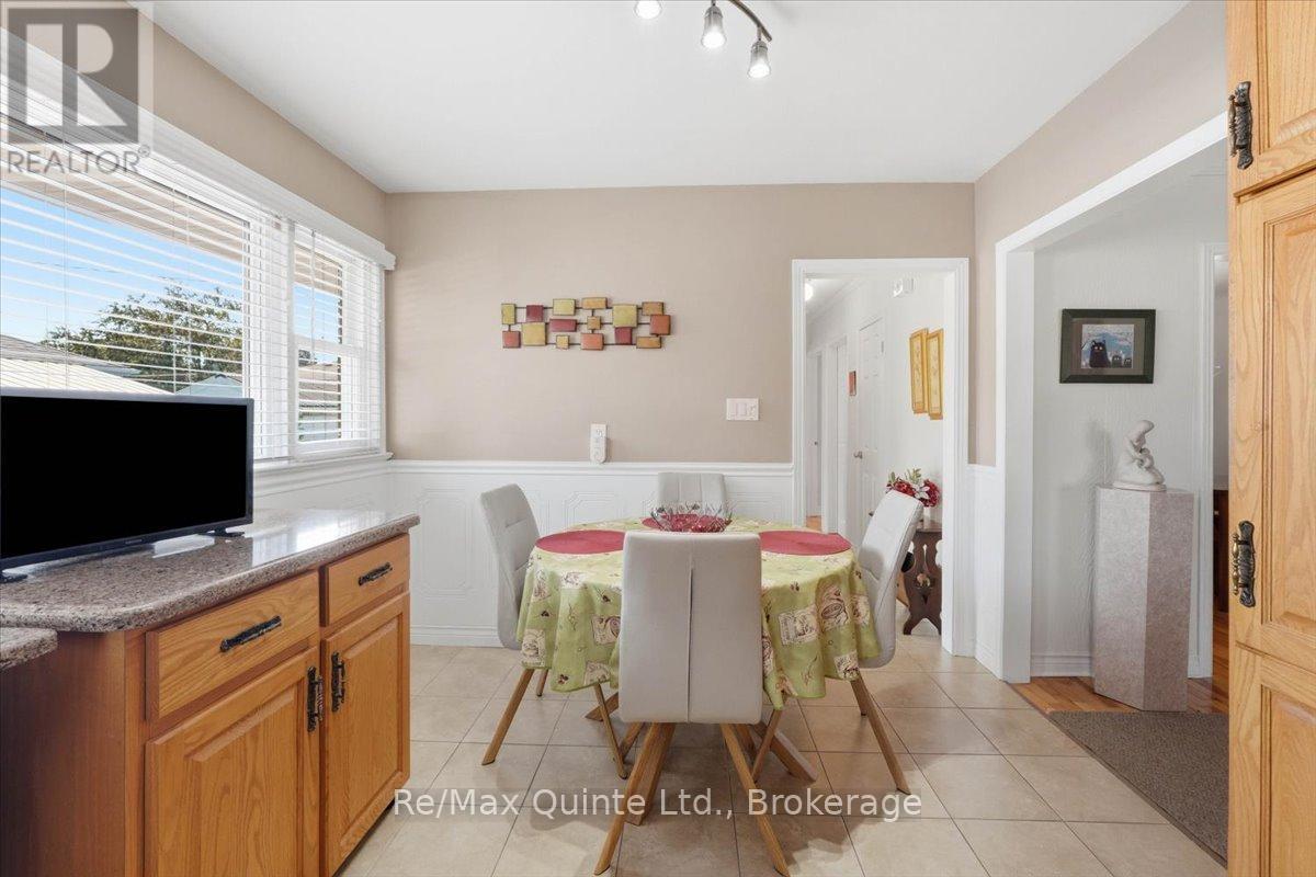 4 Gould Street, Quinte West, Ontario  K8V 1Y6 - Photo 7 - X13530984