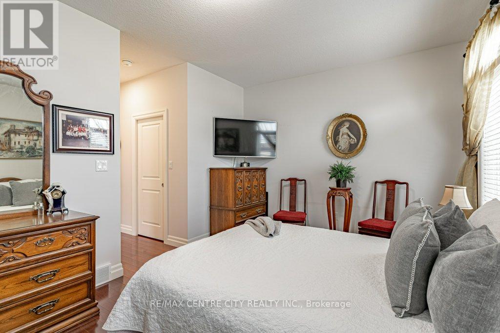 26 Elwood Street, Strathroy-Caradoc, Ontario  N7G 3H3 - Photo 21 - X13530876