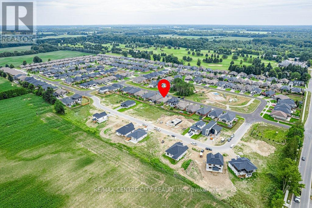 26 Elwood Street, Strathroy-Caradoc, Ontario  N7G 3H3 - Photo 43 - X13530876