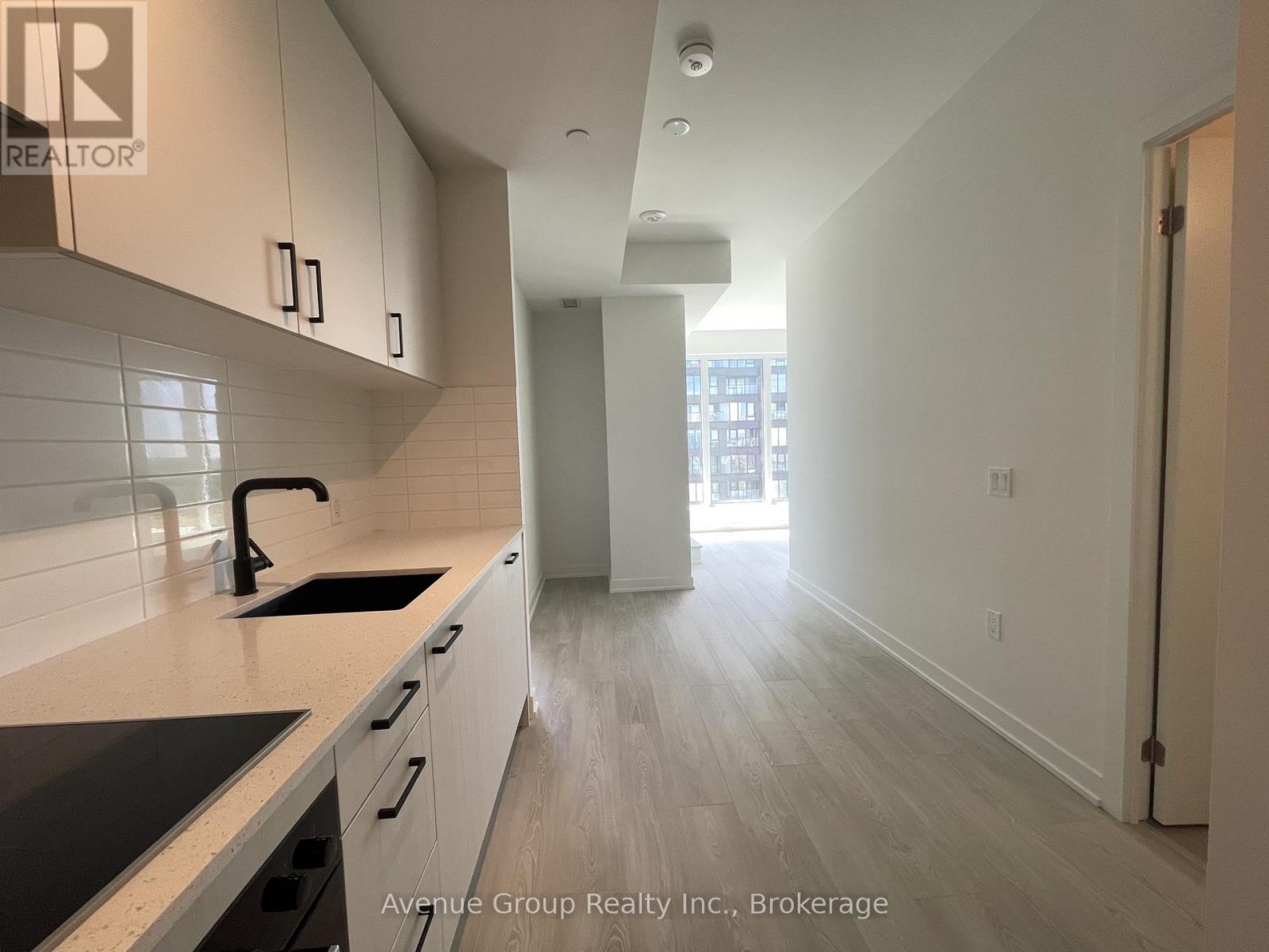 3202 - 5 Quarrington Lane, Toronto, Ontario M3C 0S5 - Photo 3 - C13530914