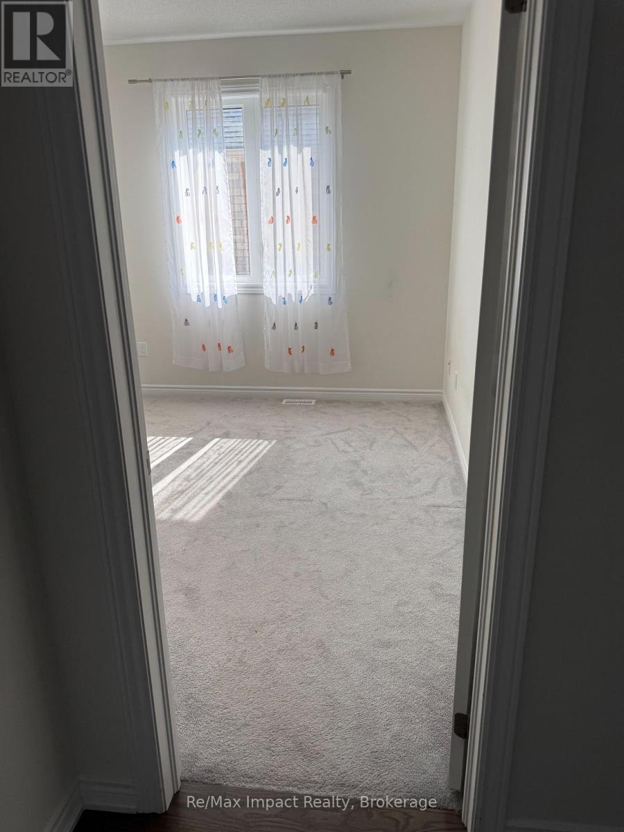 166 Auckland Drive, Whitby, Ontario  L1P 0J2 - Photo 28 - E13529774