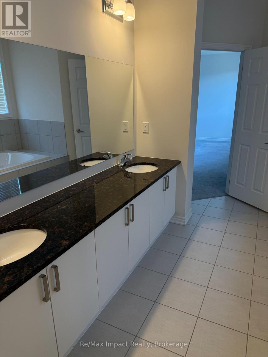 166 Auckland Drive, Whitby, Ontario  L1P 0J2 - Photo 30 - E13529774